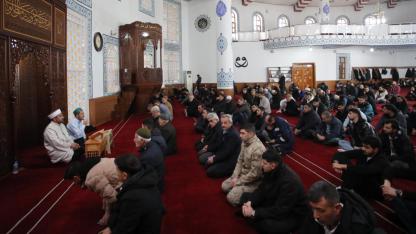 Ağrı’da acı bir şekilde hayatını kaybeden üniversite öğrencisi dualarla anıldı