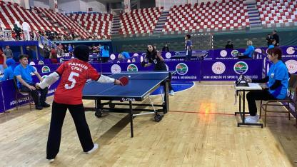 Ağrı’da Okul Sporları Masa Tenisi İl Birinciliği Müsabakaları Başladı