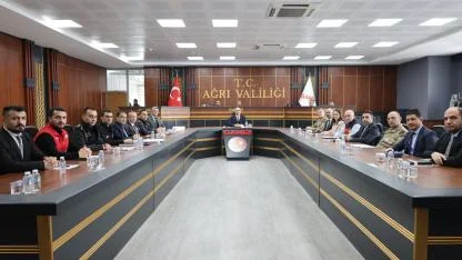 Ağrı’da “Yılbaşı ve Kış Tedbirleri” Masaya Yatırıldı