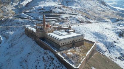 Ağrı’nın tarihi sarayı 2025’te 200 bini aşkın misafirini ağırladı