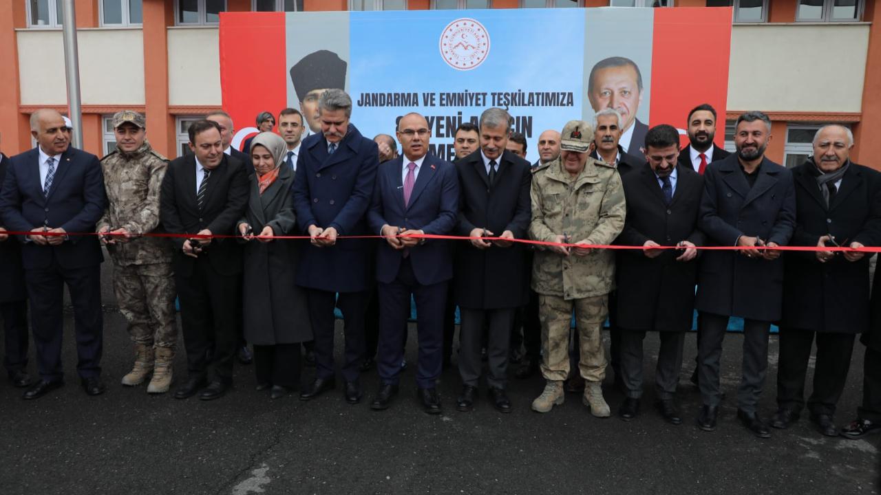 Ağrı’ya 85 Yeni Hizmet Aracı Kazandırıldı