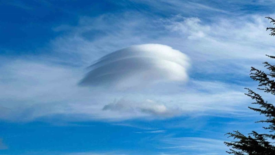 Bitlis semalarında lentiküler bulut görüntülendi