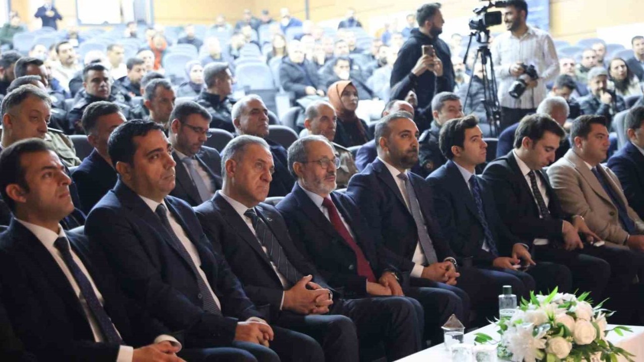 &quot;Deprem değil, bina öldürür&quot;