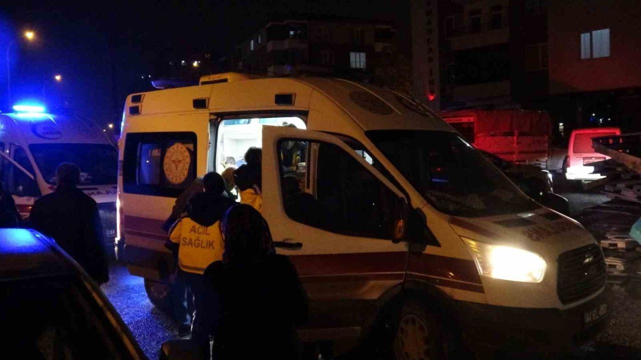 Malatya’da polislerin karıştığı kazada 2 emniyet mensubu yaralandı