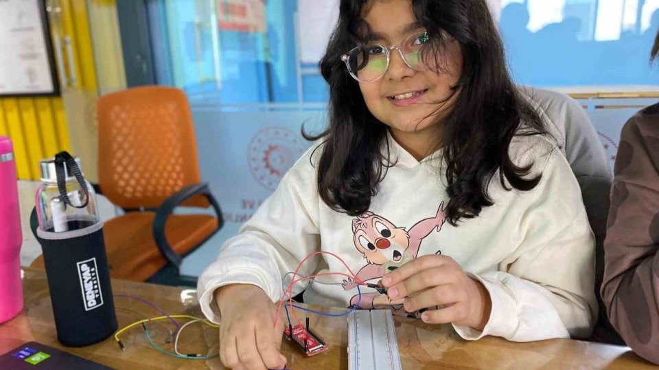 Muş’ta &quot;İleri Robotik&quot; eğitimleri sürüyor