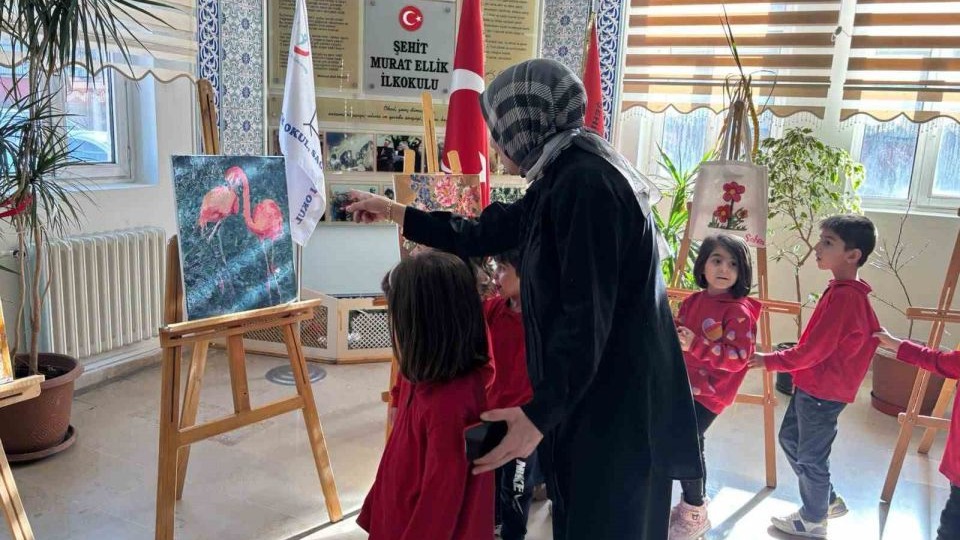 Özel öğrencilerden anlamlı sergi