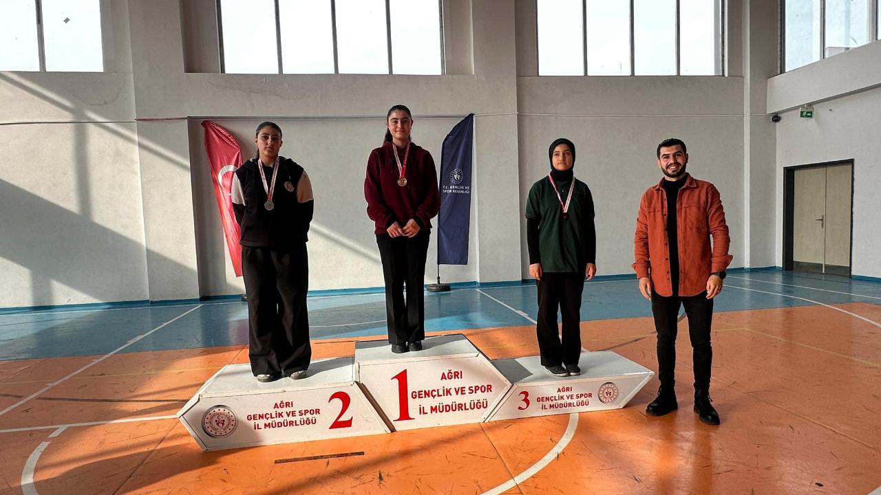 Patnos’ta Genç Bilekler Şampiyonluk İçin Yarıştı