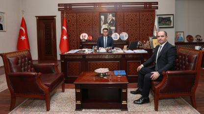 Kaymakam Karaloğlı, Yeni Karayolları Şefini Kabul Etti