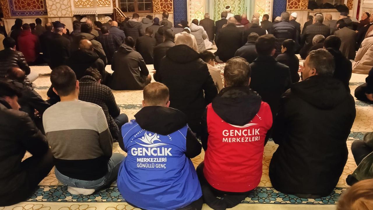 Regaip Kandili’nde Ağrı’da Anlamlı Buluşma