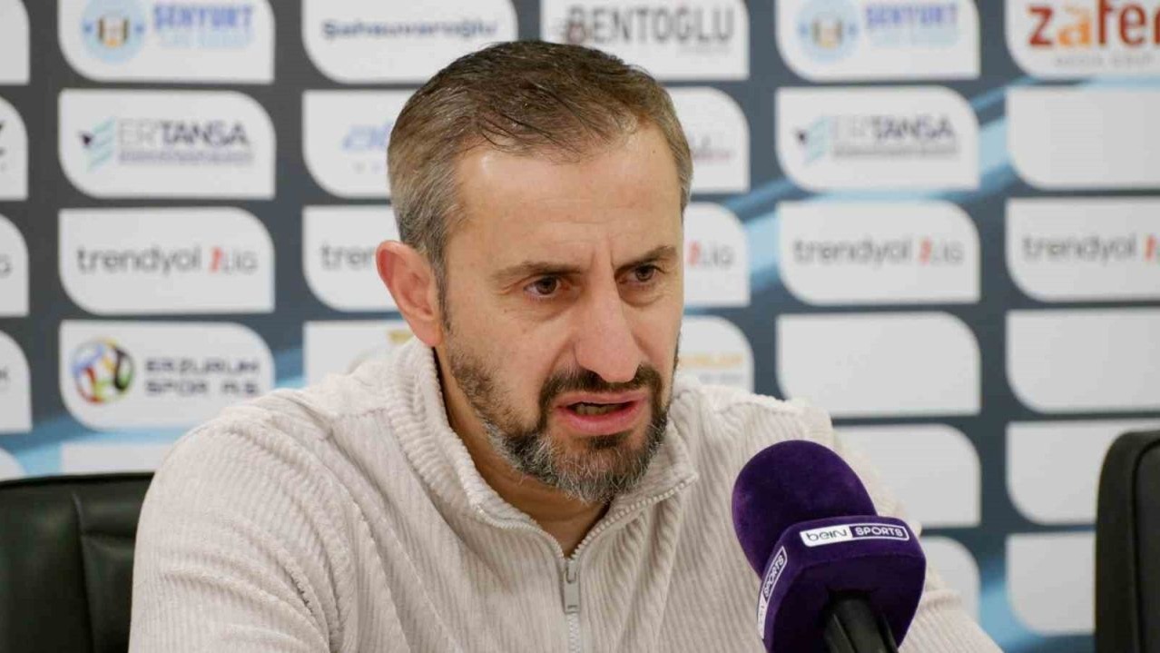 Serkan Özbalta: &quot;Beni memnun eden şey oyuncuların pes etmemesiydi&quot;