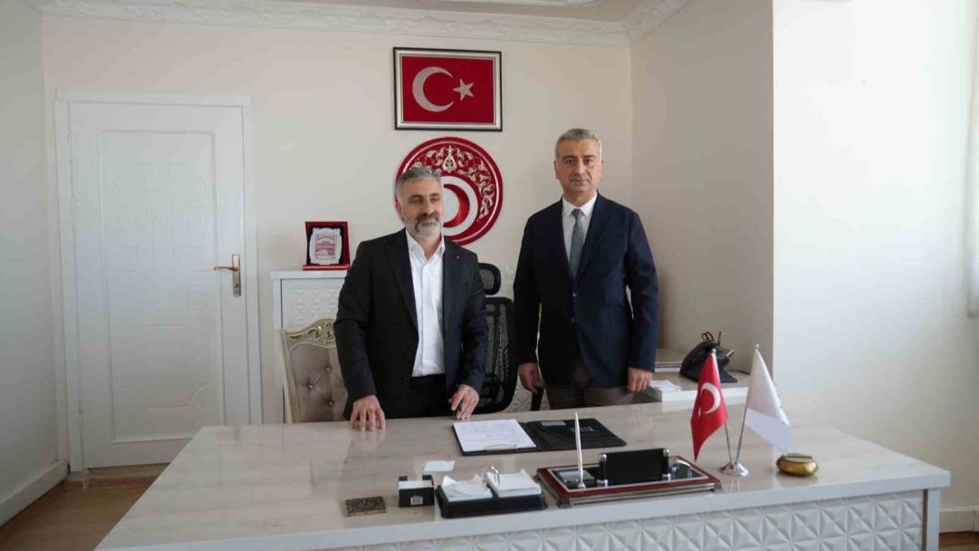 Türk Kızılay Muş İl Başkanlığında devir teslim töreni