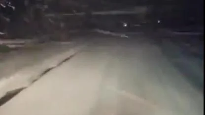 Van-Başkale Karayolunda kar yağışı (videolu Haber)