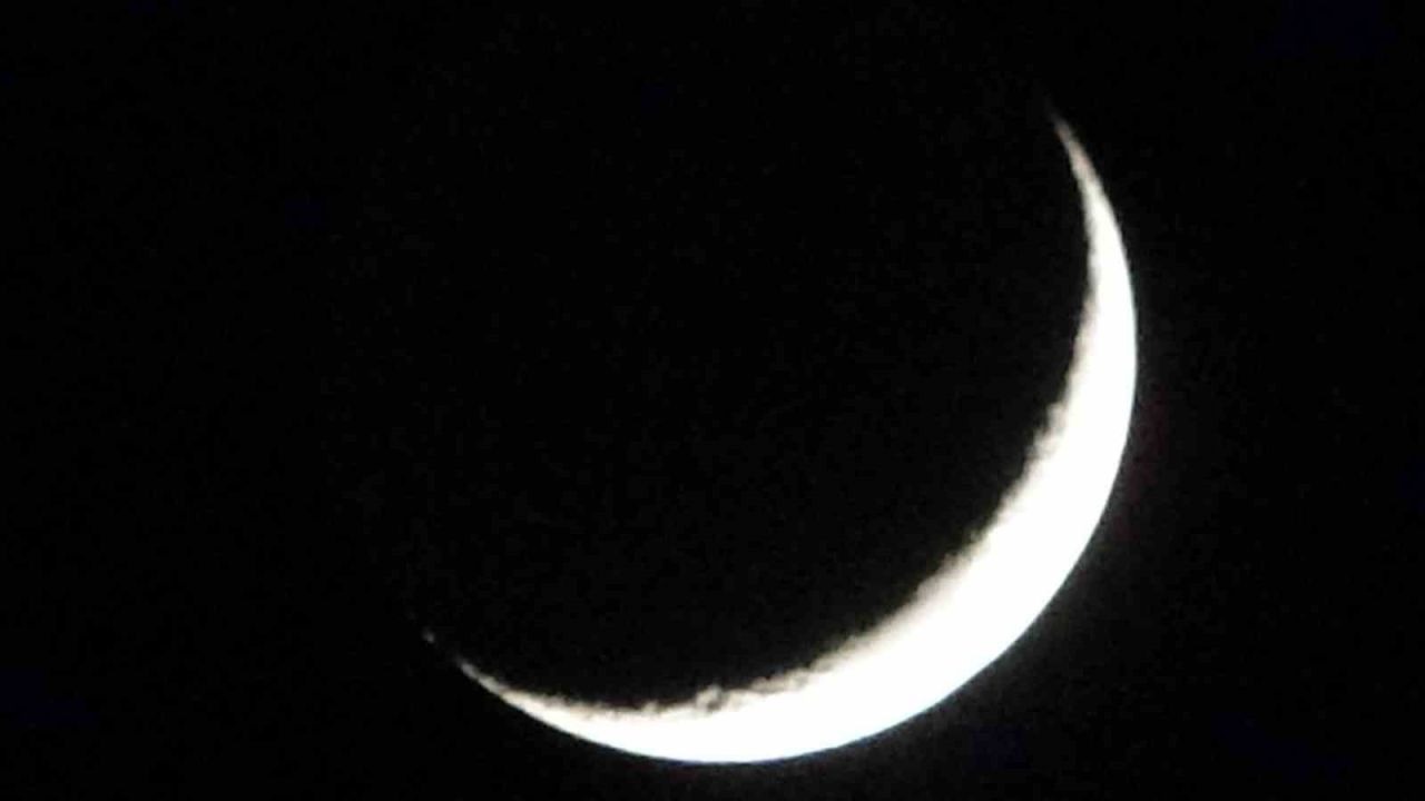 Van semalarında yılın son hilal manzarası