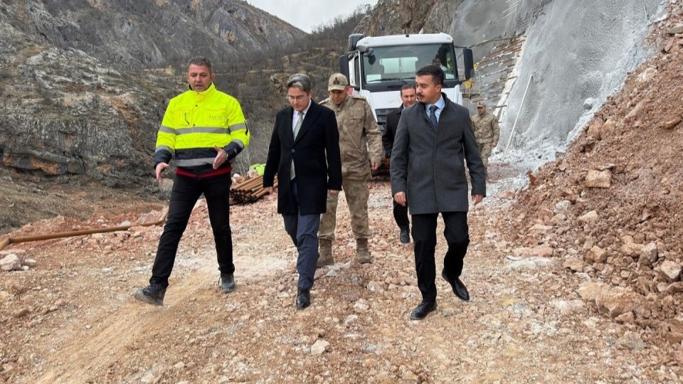 Yıllardır bitmeyen yolda çalışmalar sürüyor