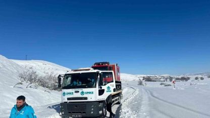 UMKE ekipleri zorlu kış şartlarında hastaya umut oldu