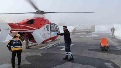 Yaşlı hasta hava ambulansı ile hastaneye yetiştirildi