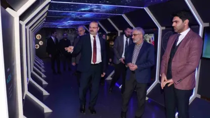 Rektör Hacımüftüoğlu’ndan Bilim Erzurum’a ziyaret: "Gelecek vizyonumuz gençlerimizin hayalleriyle güçleniyor"