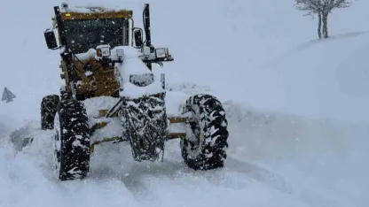 Muş’ta 121 köy yolu ulaşıma kapandı