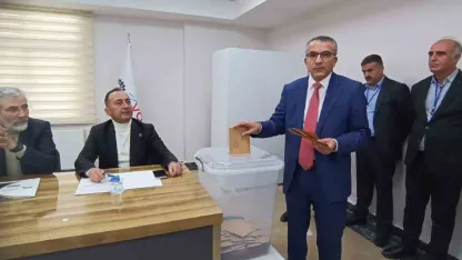 Van'da başkan Aslan güven tazeledi