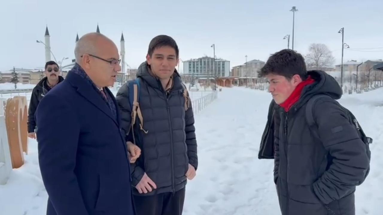 Ağrı Valisi Koç’tan Duygusal Veda