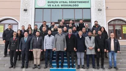 Ağrı Valisi Önder Bozkurt, Basın Mensuplarıyla Bir Araya Geldi