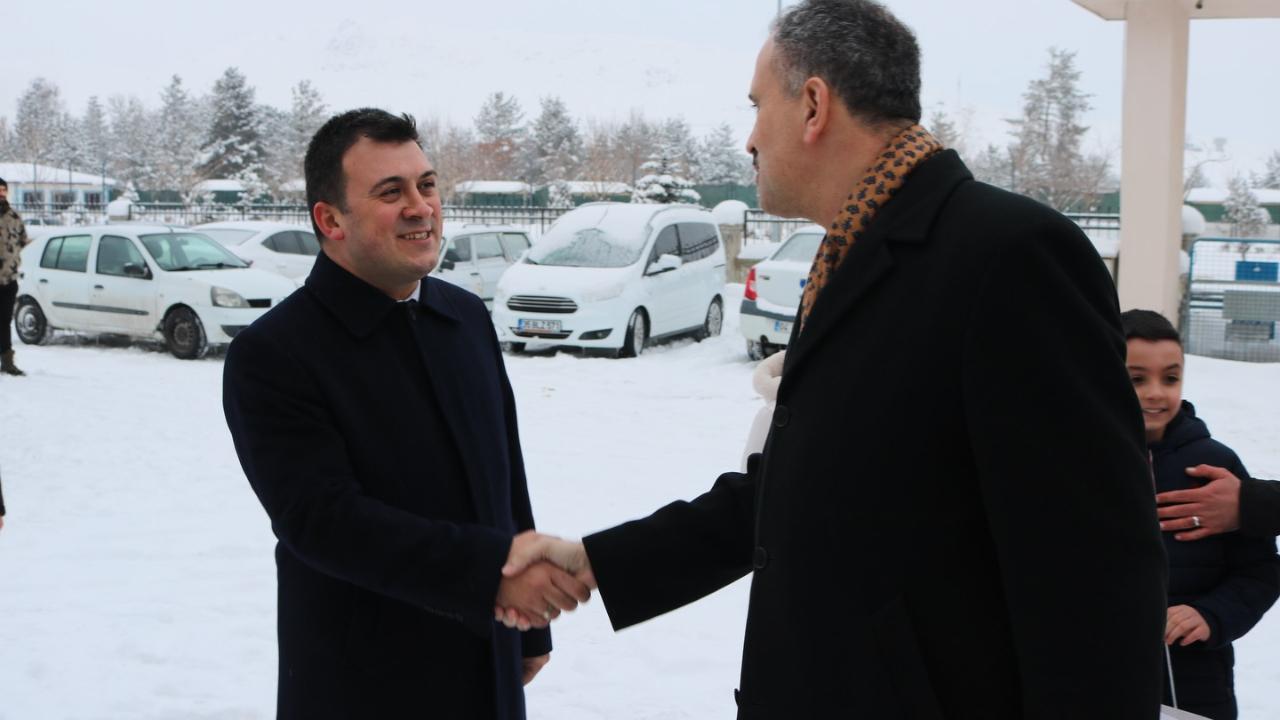 Ağrı Valisi Önder Bozkurt Patnos’ta İncelemelerde Bulundu