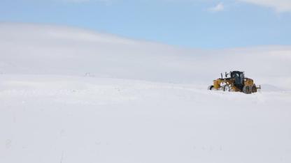 Ağrı’da 390 köy yolu ulaşıma kapandı (Videolu Haber)