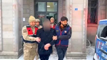 Ağrı’da 6 Yıl Hapis Cezası Bulunan Firari Yakalandı (Videolu Haber)