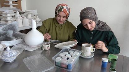 Ağrı’da kadınlar Halk Eğitimi kurslarıyla meslek sahibi oluyor (Videolu Haber)