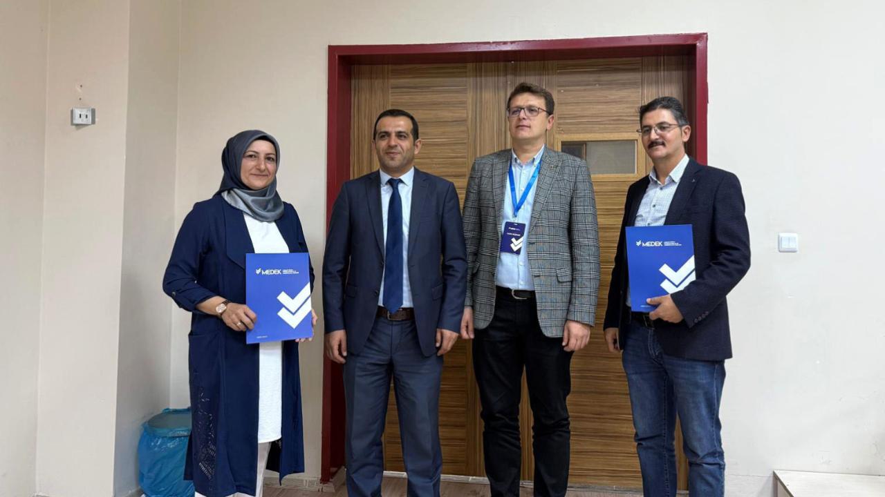 AİÇÜ’de Eğitim Kalitesi Tescillendi