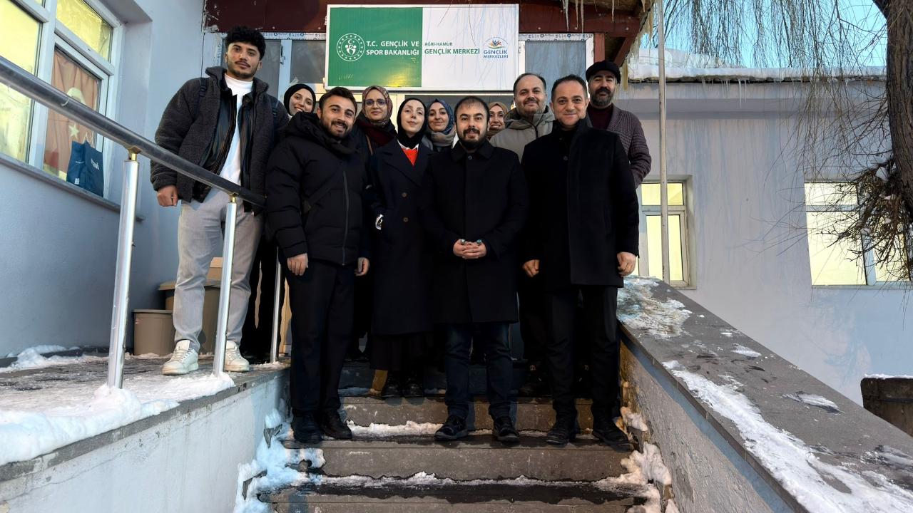 AKET Derneği’nden Hamur’da gençliğe yönelik anlamlı ziyaret