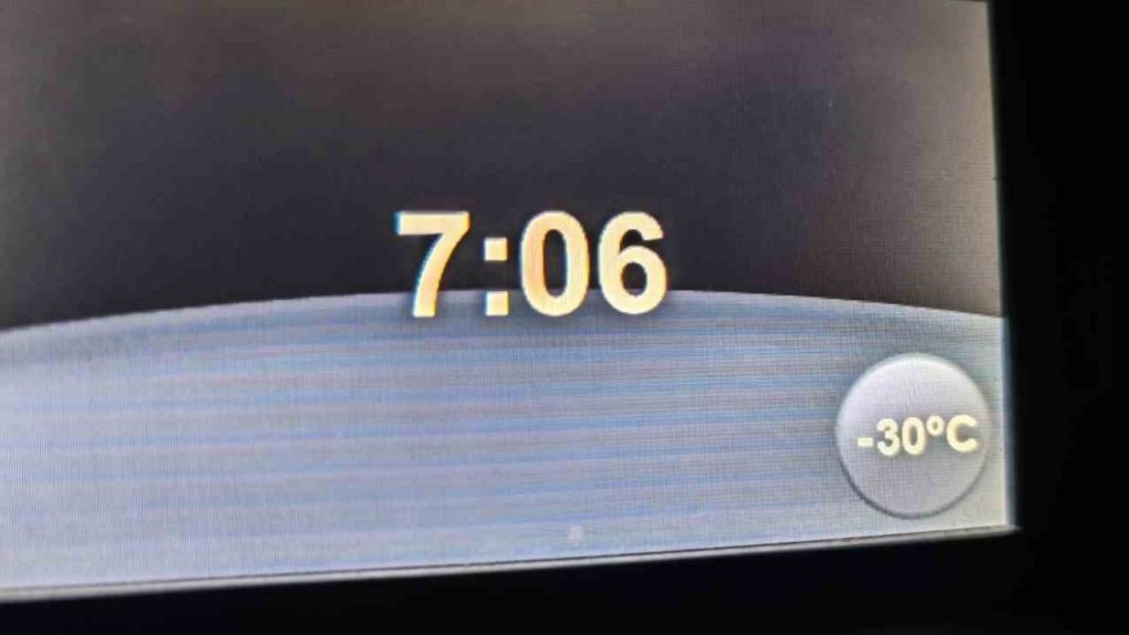 Aşkale’de Sibirya soğukları: Termometreler -30’u gösterdi