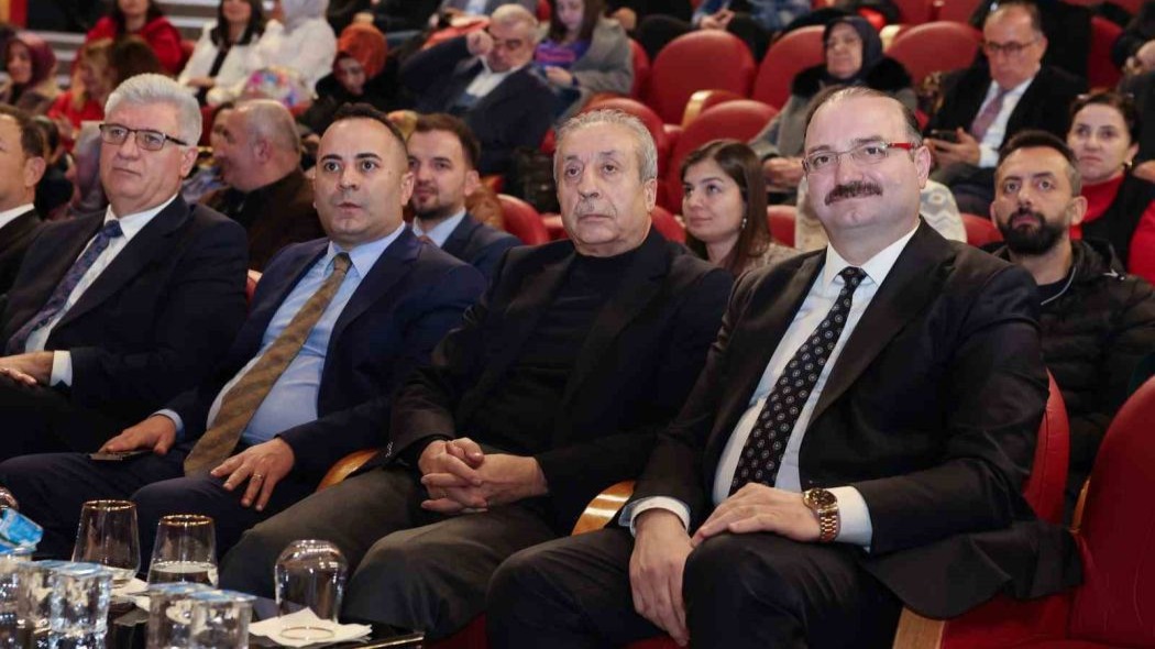 Atatürk Üniversitesinde tarım öğretiminin 180. Yılına anlamlı kutlama: "Gelecek tarımda, tarım bilimde yükseliyor"