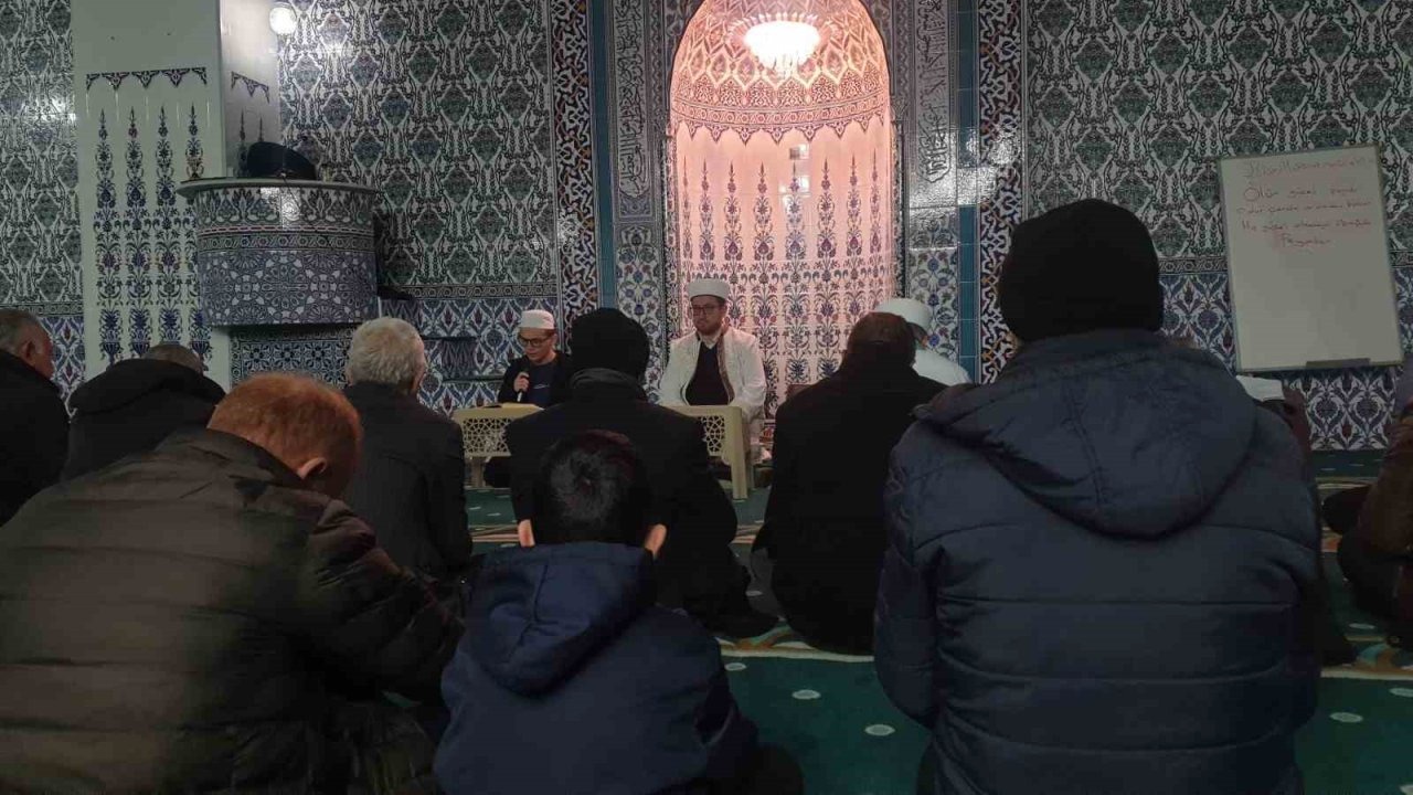 Başkale’de Miraç Kandili dualarla idrak edildi