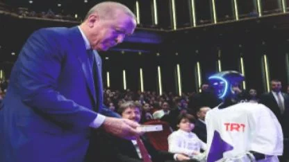 Başkan Erdoğan’a Kumandayı Türk Robot Getirdi