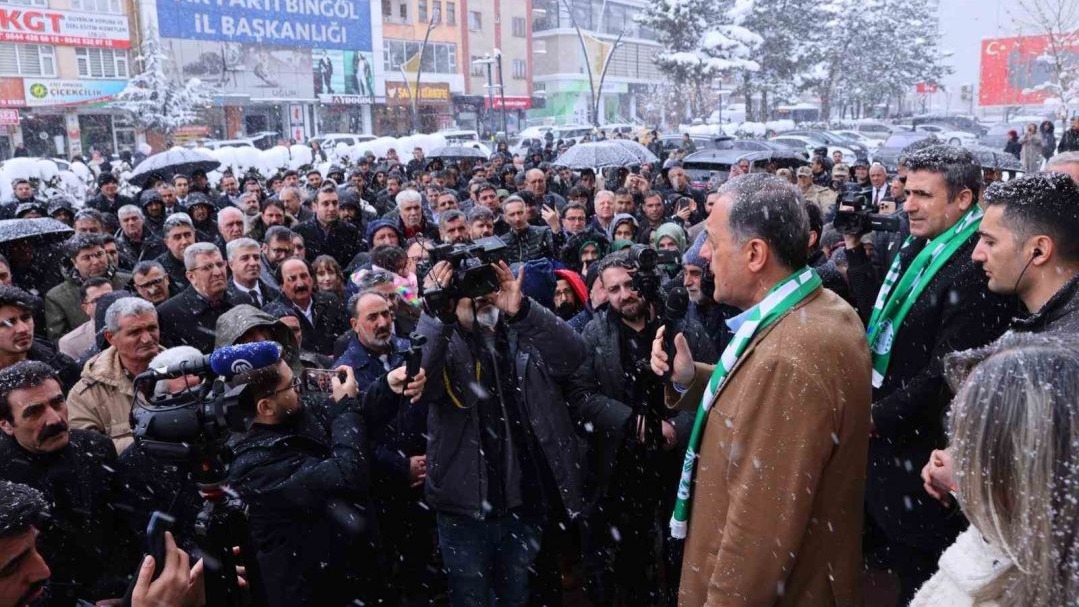 Bingöl Valisi Usta’dan duygusal veda: "Çok güzel bir şehirde valilik yaptım"