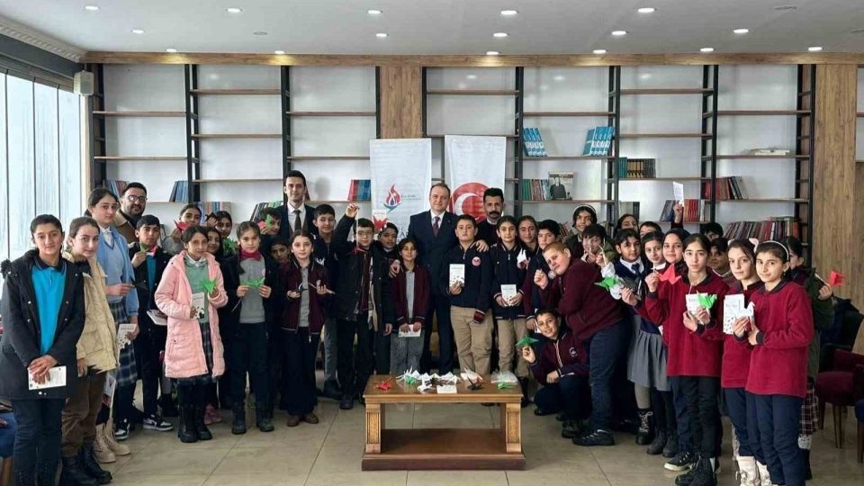 Bulanık’tan Gazze’ye Umut Köprüsü: Bin turna kuşu barış için kanat çırpıyor