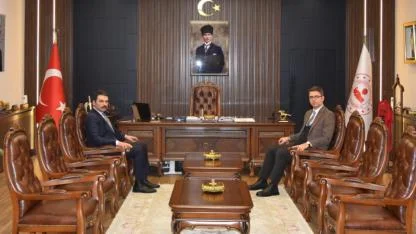 Erciş Kaymakamı Karaloğlu’ndan İpekyolu Kaymakamlığına Hayırlı Olsun Ziyareti