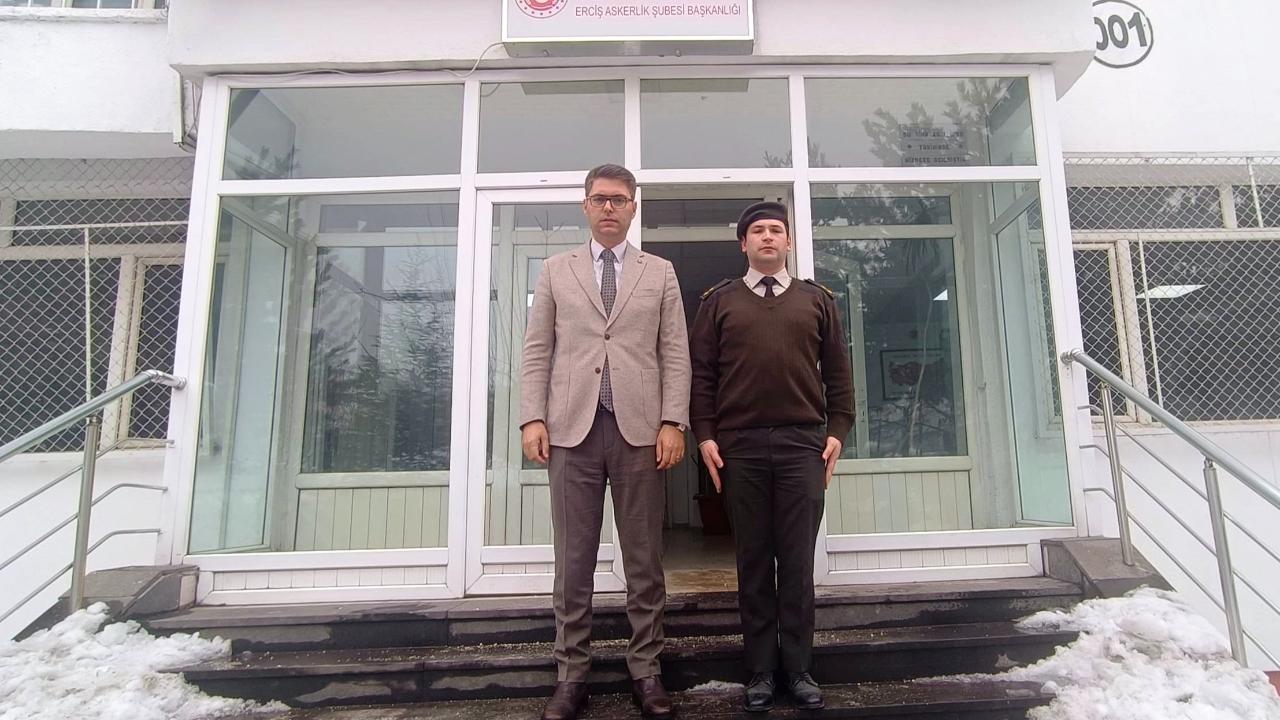 Kaymakam Karaloğlu’ndan Erciş Askerlik Şubesi’ne Ziyaret