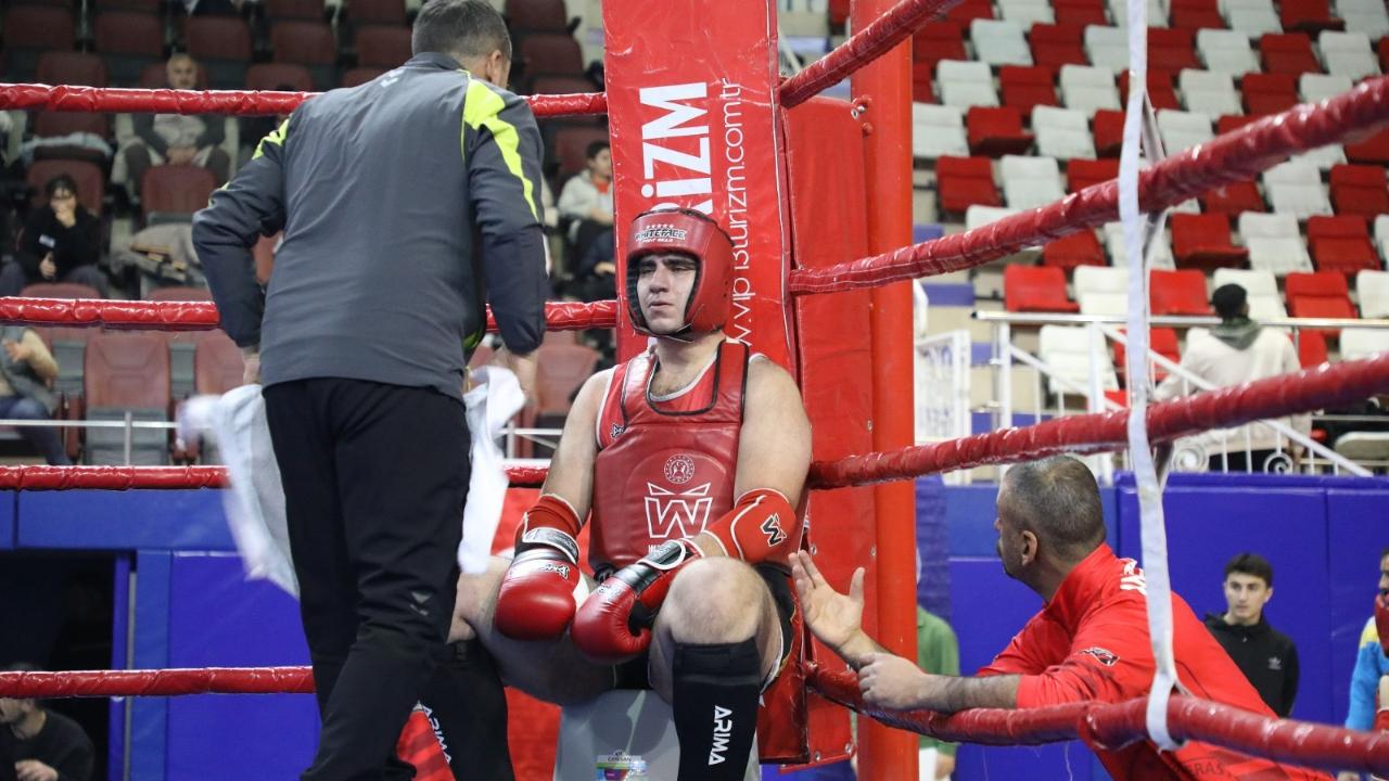 Muay Thai Şampiyonları Ağrı’da Belirlendi