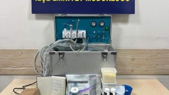 Muş’ta evini kliniğe dönüştüren sahte dişçi yakalandı