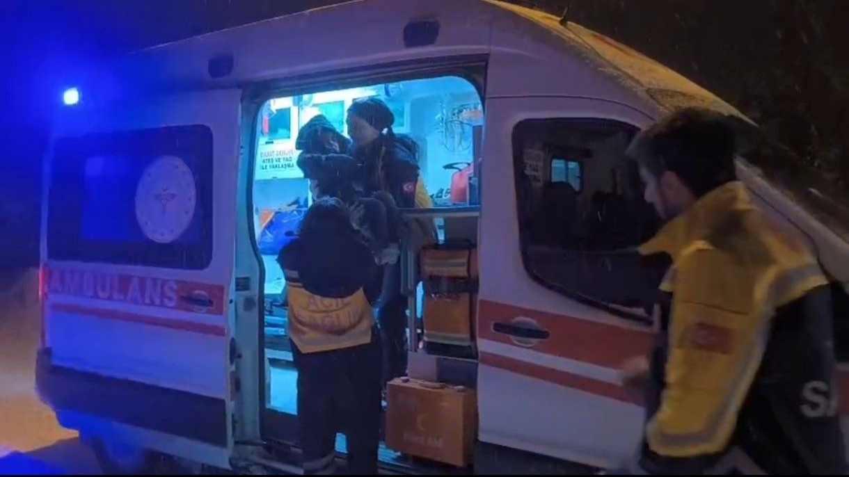 Muş’ta kar yağışı: 345 köy yolu ulaşıma kapandı