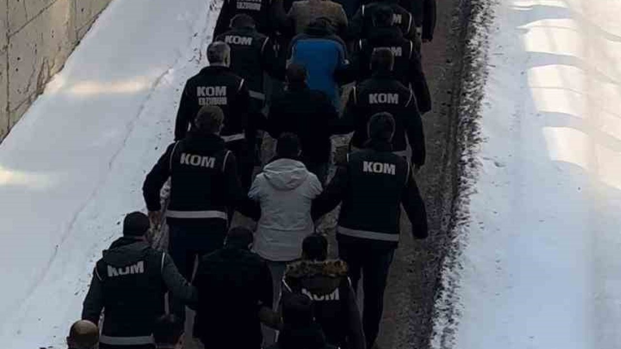 Polis Erzurum merkezli 5 ilde usulsüz kredi operasyonunda38 şüpheliyi gözaltına aldı