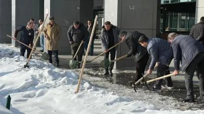 Taşdemir’in Talimatıyla Hastanede 80 Kişilik Temizlik Mesaisi