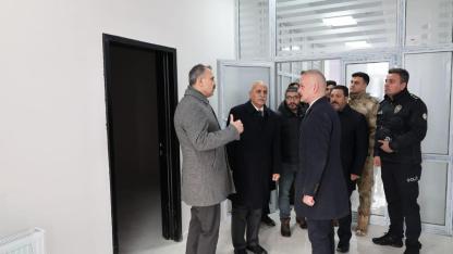 Vali Bozkurt Hamur ilçesinde incelemelerde bulundu