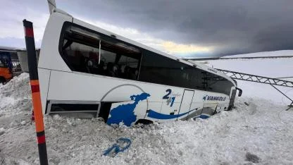 Van- Erciş Karayolunda Kaza;11 yaralı