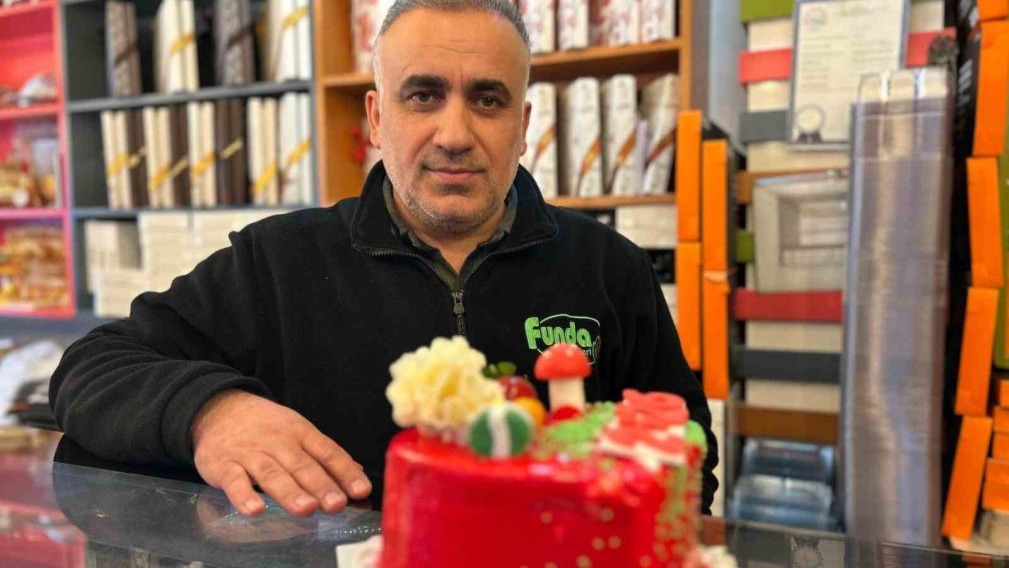 Van’da 1 Ocak doğum günü telaşı: Pastaneler için yılın en yoğun günü