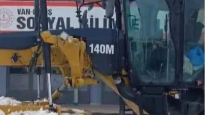 (Videolu Haber) Erciş Belediyesi Okulları Pazartesi Günü Eğitime Hazırlıyor