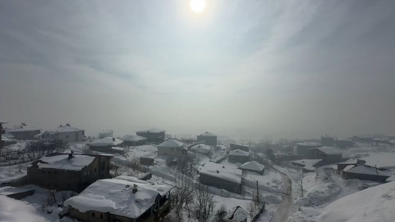 Yüksekova-Ankara uçak seferi sisten dolayı iptal edildi