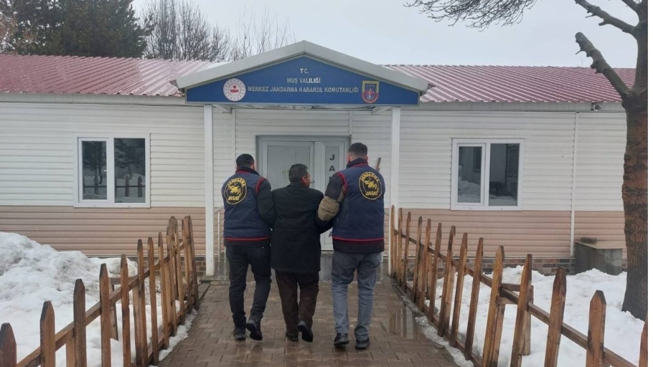 1 yıl 6 ay kesinleşmiş hapis cezası ile aranan firari yakalandı